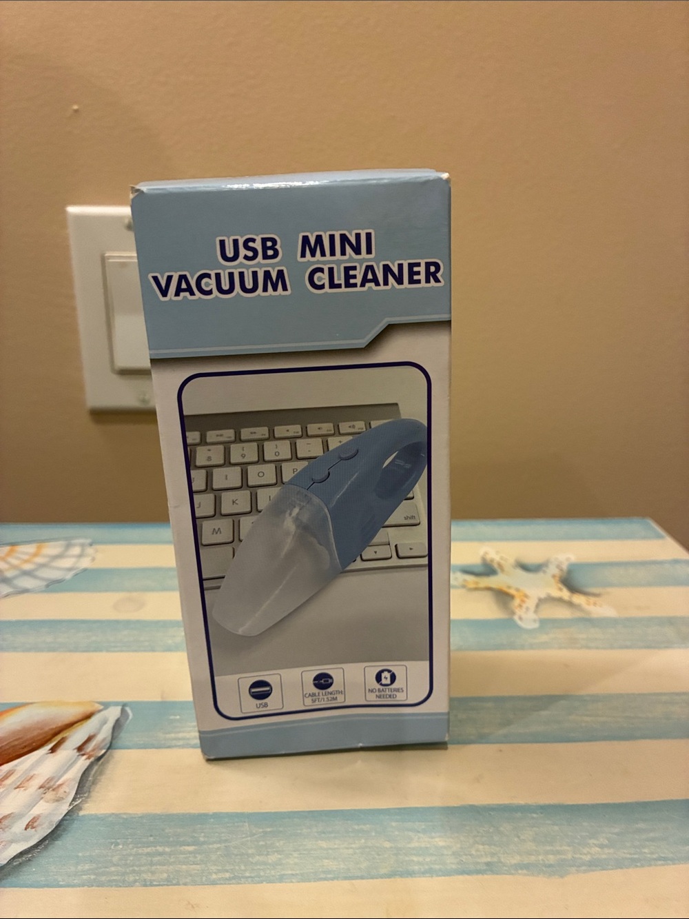 USB Mini Vacuum Cleaner - Light Blue